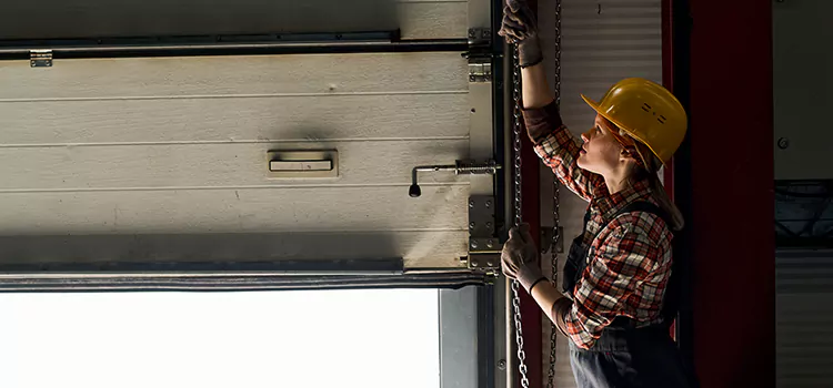 Addressing Common Garage Door Stoppage Issues in Kiryas Joel, NY